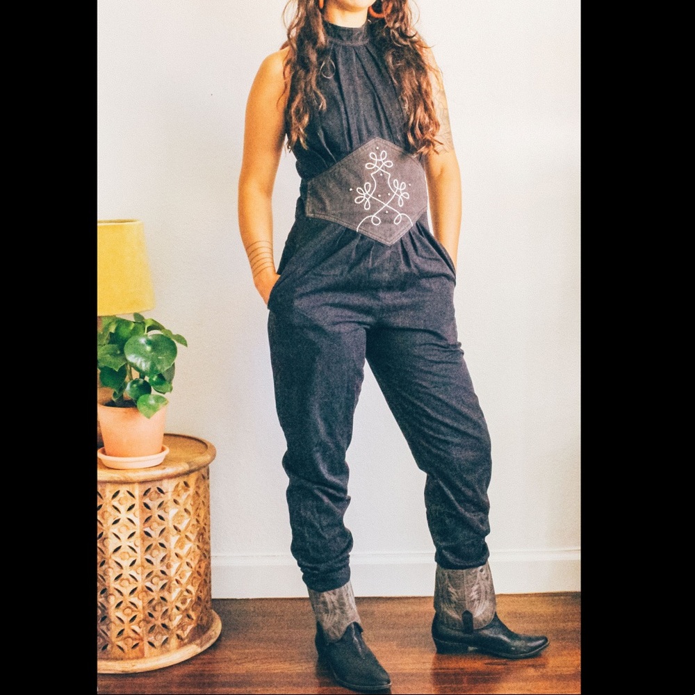 Vintage Jumpsuit: W8